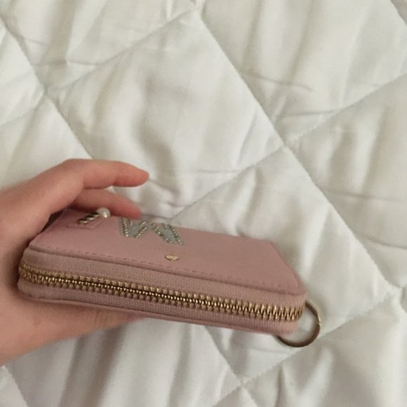 kate spade pink Hartley Lane Cassidy Letter Initial Wallet M nwot - Picture 9 of 13